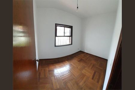 Casa à venda com 3 quartos, 179m² em Chácara Santo Antônio (Zona Sul), São Paulo