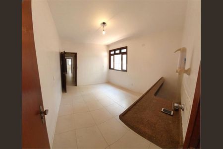 Casa à venda com 3 quartos, 179m² em Chácara Santo Antônio (Zona Sul), São Paulo