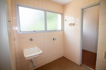 Apartamento à venda com 75m², 2 quartos e 1 vagaÁrea de Serviço
