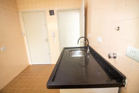 Apartamento à venda com 75m², 2 quartos e 1 vagaCozinha