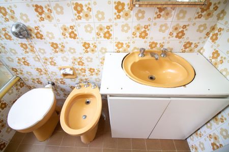 Apartamento à venda com 75m², 2 quartos e 1 vagaBanheiro