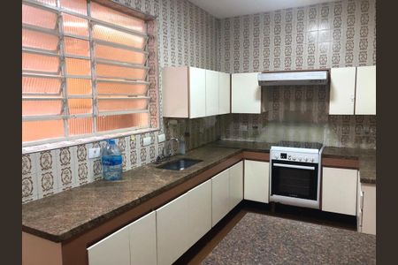 Casa à venda com 3 quartos, 118m² em Chácara Santo Antônio (Zona Sul), São Paulo