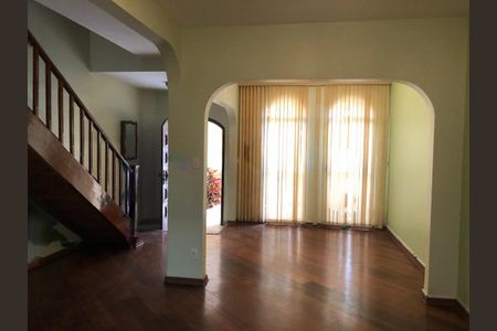 Casa à venda com 3 quartos, 118m² em Chácara Santo Antônio (Zona Sul), São Paulo