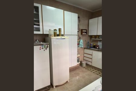 Foto 02 de casa à venda com 2 quartos, 117m² em Vila Gumercindo, São Paulo