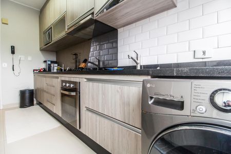 Apartamento para alugar com 74m², 3 quartos e 1 vagaÁrea de Serviço