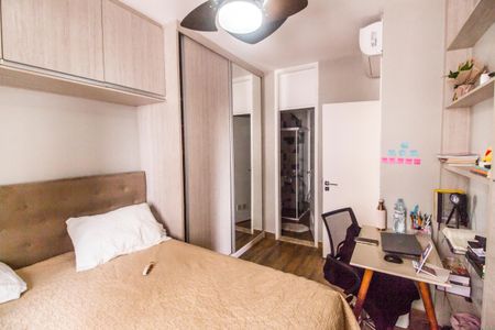 Apartamento para alugar com 74m², 3 quartos e 1 vagaSuíte