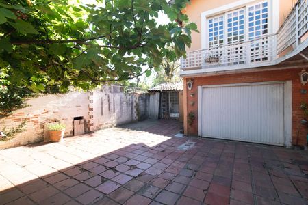 Casa à venda com 120m², 3 quartos e 2 vagasQuintal