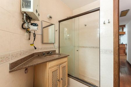 Apartamento à venda com 173m², 3 quartos e 1 vagaBanheiro