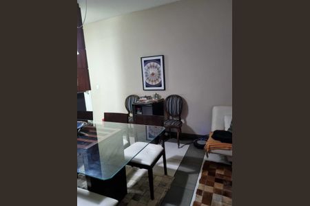 Apartamento à venda com 69m², 2 quartos e 1 vaga