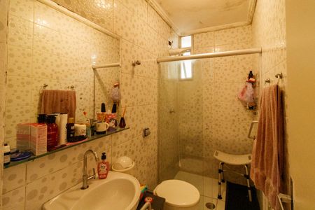 Apartamento à venda com 75m², 2 quartos e 2 vagasBanheiro