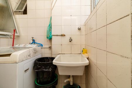 Apartamento à venda com 75m², 2 quartos e 2 vagasÁrea de Serviço