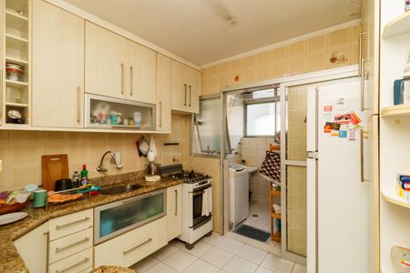 Apartamento à venda com 75m², 2 quartos e 2 vagasCozinha