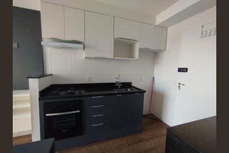 Cozinha de apartamento à venda com 1 quarto, 29m² em Vila Ema, São Paulo