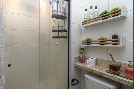 Apartamento para alugar com 34m², 2 quartos e sem vaga Apartamento para alugar com 34m², 2 quartos e sem vagaBanheiro