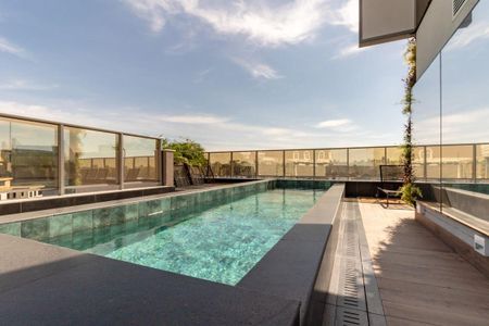 Apartamento para alugar com 140m², 2 quartos e 2 vagas Apartamento para alugar com 140m², 2 quartos e 2 vagasÁrea comum - Piscina