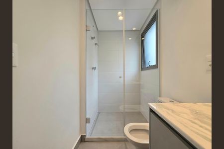 Apartamento para alugar com 140m², 2 quartos e 2 vagas Apartamento para alugar com 140m², 2 quartos e 2 vagasBanheiro da Suíte 1