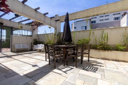 Apartamento à venda com 56m², 2 quartos e 1 vagaÁrea comum 