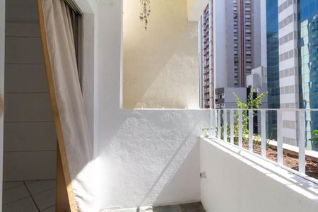 Apartamento à venda com 56m², 2 quartos e 1 vagaVaranda