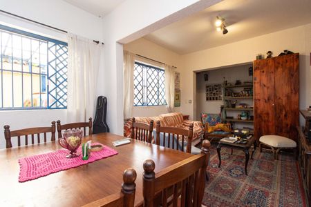 Casa à venda com 170m², 3 quartos e 1 vaga