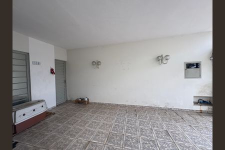 Casa à venda com 232m², 3 quartos e 2 vagasGaragem