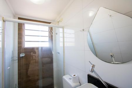 Apartamento para alugar com 45m², 2 quartos e 1 vaga Apartamento para alugar com 45m², 2 quartos e 1 vagaBanheiro