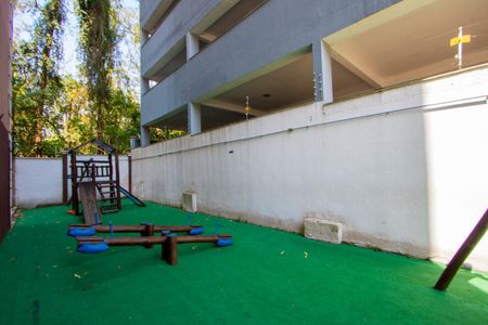 Apartamento para alugar com 45m², 2 quartos e 1 vaga Apartamento para alugar com 45m², 2 quartos e 1 vagaÁrea comum - Playground