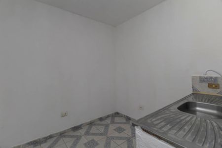 Casa para alugar com 30m², 1 quarto e sem vaga Casa para alugar com 30m², 1 quarto e sem vagaCozinha