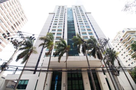 Apartamento para alugar com 41m², 1 quarto e 1 vaga Apartamento para alugar com 41m², 1 quarto e 1 vagaFachada