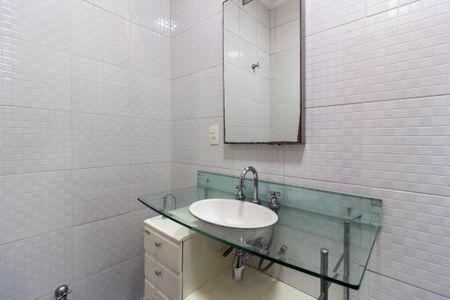 Casa à venda com 95m², 3 quartos e 1 vaga Casa à venda com 95m², 3 quartos e 1 vagaBanheiro