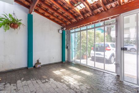 Casa à venda com 95m², 3 quartos e 1 vaga Casa à venda com 95m², 3 quartos e 1 vagaGaragem