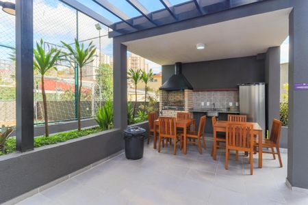 Apartamento à venda com 36m², 2 quartos e 1 vaga Apartamento à venda com 36m², 2 quartos e 1 vagaÁrea comum - Churrasqueira