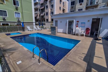 Apartamento à venda com 56m², 3 quartos e 1 vagaÁrea comum piscina 