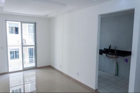 Sala de apartamento à venda com 3 quartos, 56m² em Irajá, Rio de Janeiro