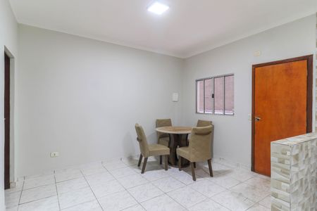Sala de apartamento para alugar com 1 quarto, 45m² em Jardim Nova Germania, São Paulo