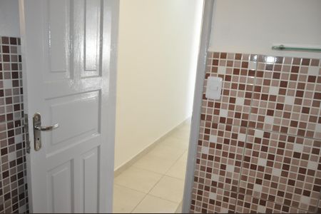 Apartamento para alugar com 60m², 2 quartos e sem vagaBanheiro
