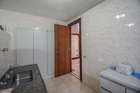 Casa à venda com 213m², 3 quartos e 4 vagasCozinha