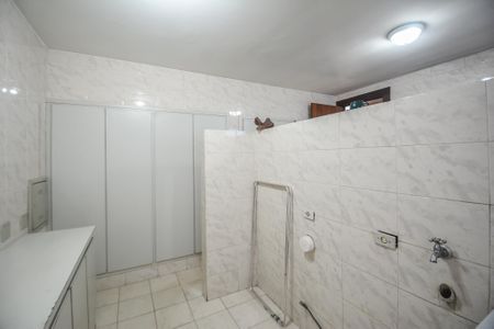 Casa à venda com 213m², 3 quartos e 4 vagasÁrea de Serviço