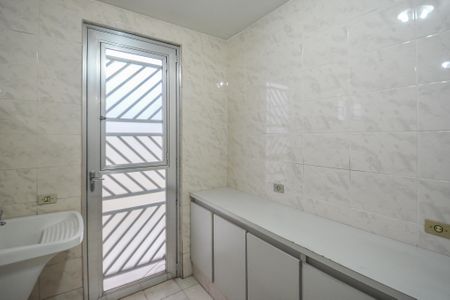Casa à venda com 213m², 3 quartos e 4 vagasÁrea de Serviço