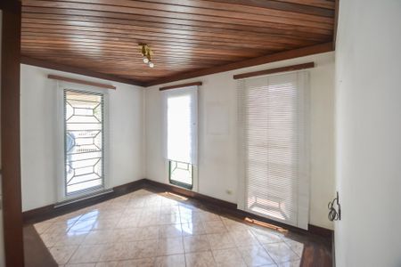 Casa à venda com 213m², 3 quartos e 4 vagasSala 2