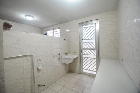 Casa à venda com 213m², 3 quartos e 4 vagasÁrea de Serviço