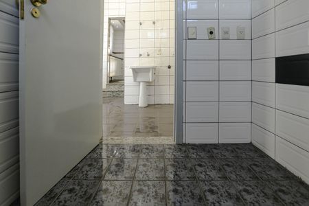 Casa para alugar com 273m², 3 quartos e 4 vagas Casa para alugar com 273m², 3 quartos e 4 vagasÁrea de Serviço