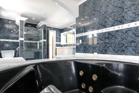 Casa para alugar com 273m², 3 quartos e 4 vagas Casa para alugar com 273m², 3 quartos e 4 vagasBanheiro - Quarto 3 - Suíte