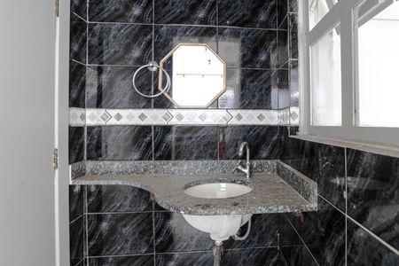 Casa para alugar com 273m², 3 quartos e 4 vagas Casa para alugar com 273m², 3 quartos e 4 vagasLavabo