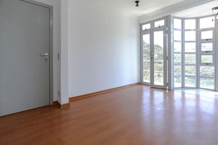 Casa para alugar com 273m², 3 quartos e 4 vagas Casa para alugar com 273m², 3 quartos e 4 vagasSuíte 2