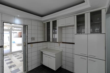 Casa para alugar com 273m², 3 quartos e 4 vagas Casa para alugar com 273m², 3 quartos e 4 vagasCozinha