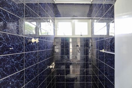 Casa para alugar com 273m², 3 quartos e 4 vagas Casa para alugar com 273m², 3 quartos e 4 vagasBanheiro de Serviço