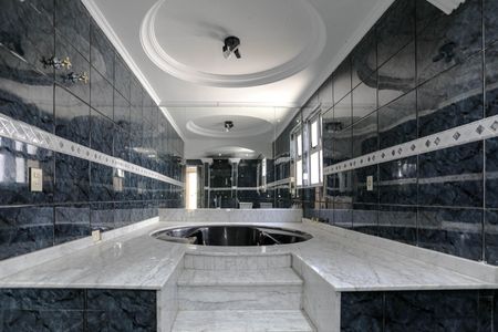 Casa para alugar com 273m², 3 quartos e 4 vagas Casa para alugar com 273m², 3 quartos e 4 vagasBanheiro da Suíte 3