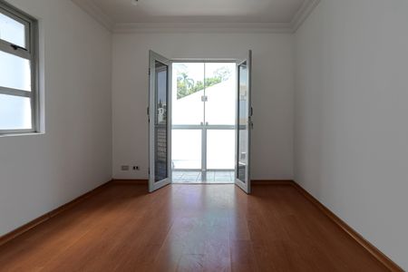 Casa para alugar com 273m², 3 quartos e 4 vagas Casa para alugar com 273m², 3 quartos e 4 vagasSuíte