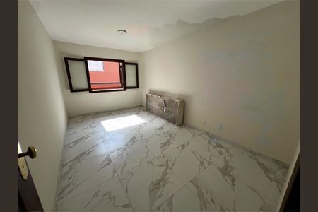 Casa à venda com 2 quartos, 158m² em Parque Jabaquara, São Paulo