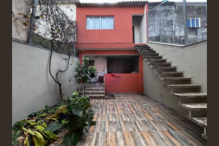 Casa à venda com 158m², 2 quartos e 2 vagas